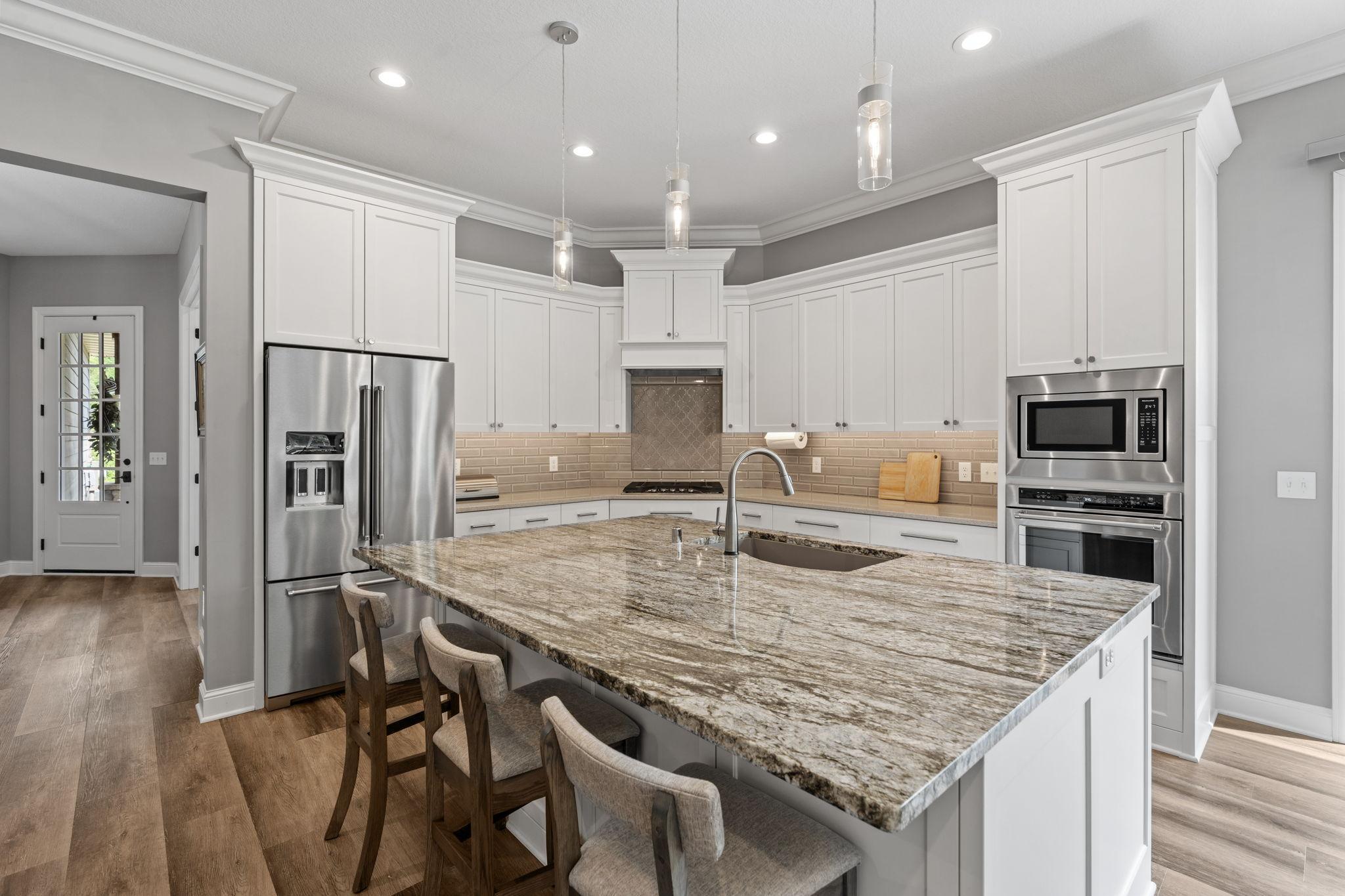 32-web-or-mls-2519 Condon Ct-32.jpg