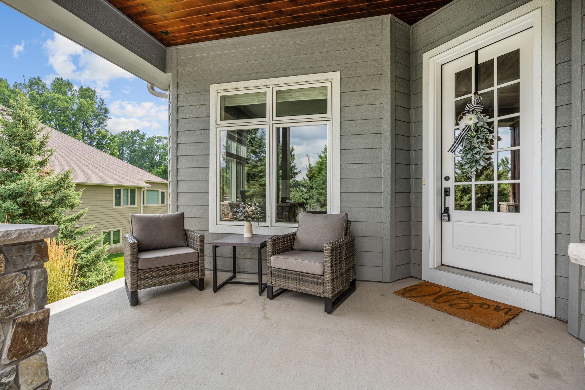 5-web-or-mls-2519 Condon Ct-5.jpg