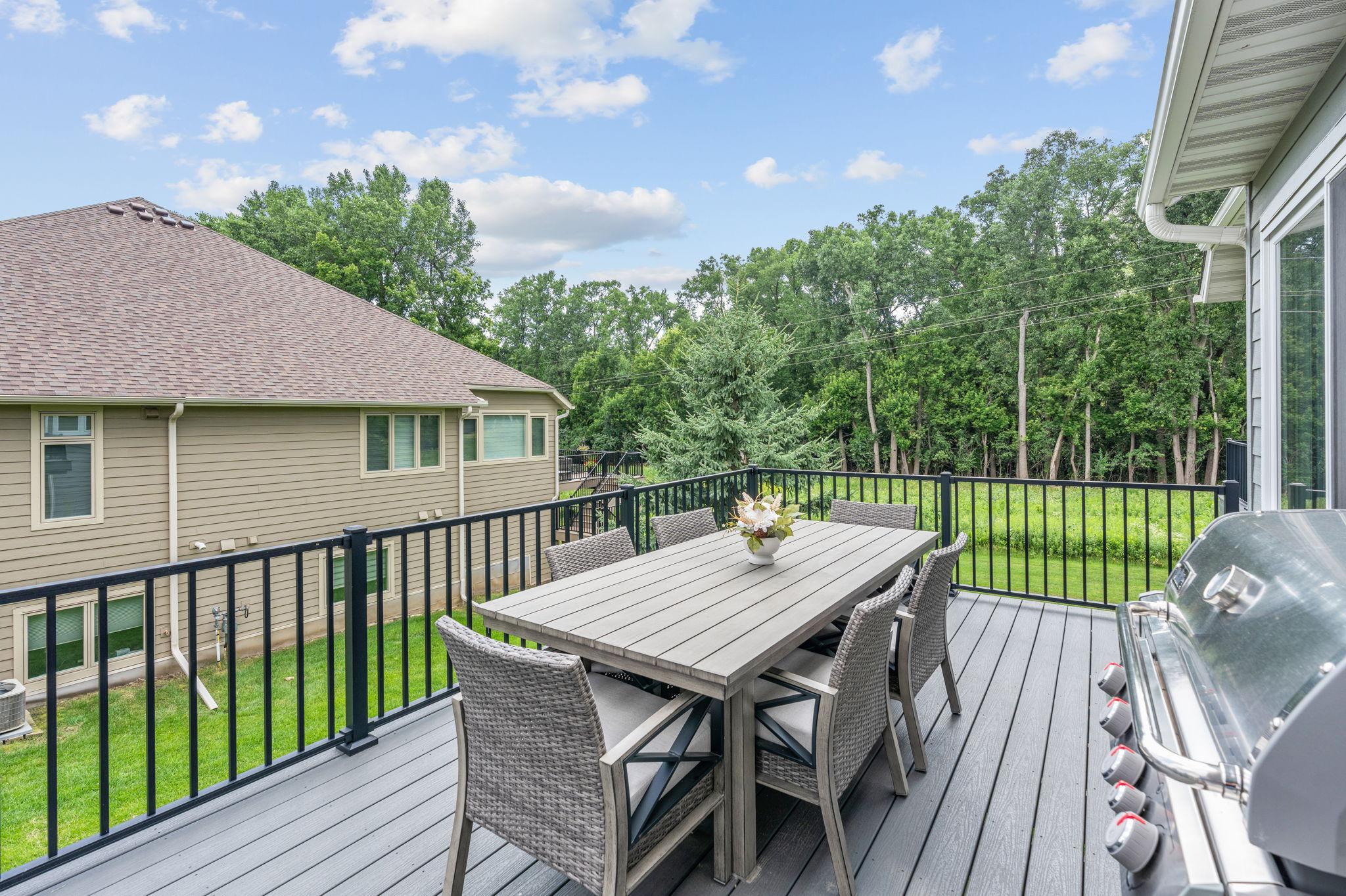 14-web-or-mls-2519 Condon Ct-14.jpg