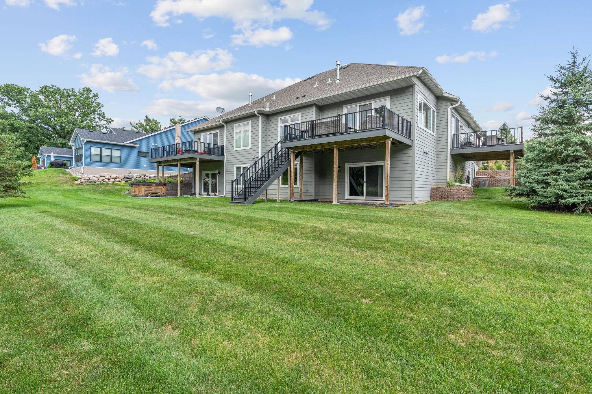 10-web-or-mls-2519 Condon Ct-10.jpg