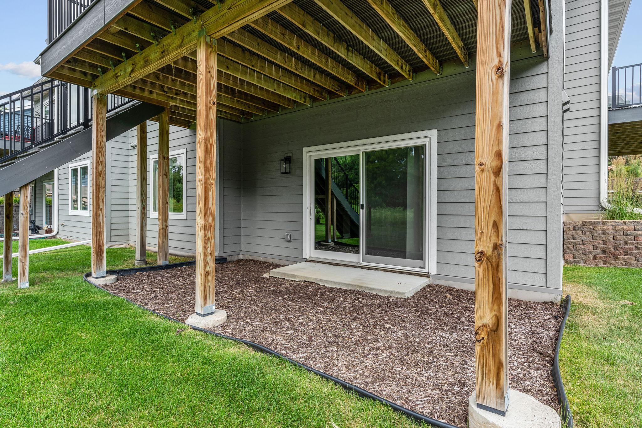 11-web-or-mls-2519 Condon Ct-11.jpg