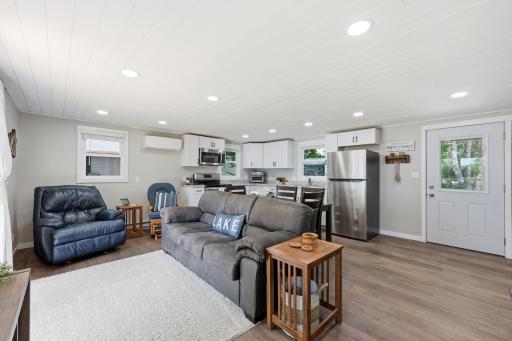 Living Room/Kitchen