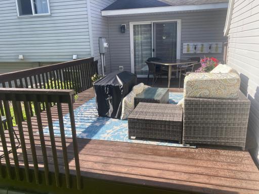 374 Cherry Street W, Mazeppa, MN 55956
