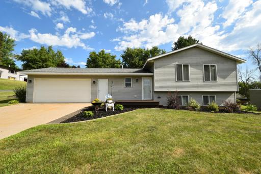 374 Cherry Street W, Mazeppa, MN 55956