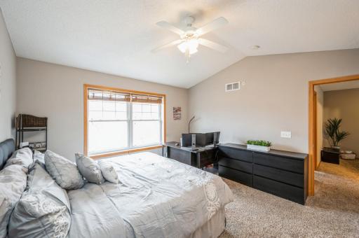 5038 Everest Lane N, Plymouth, MN 55446