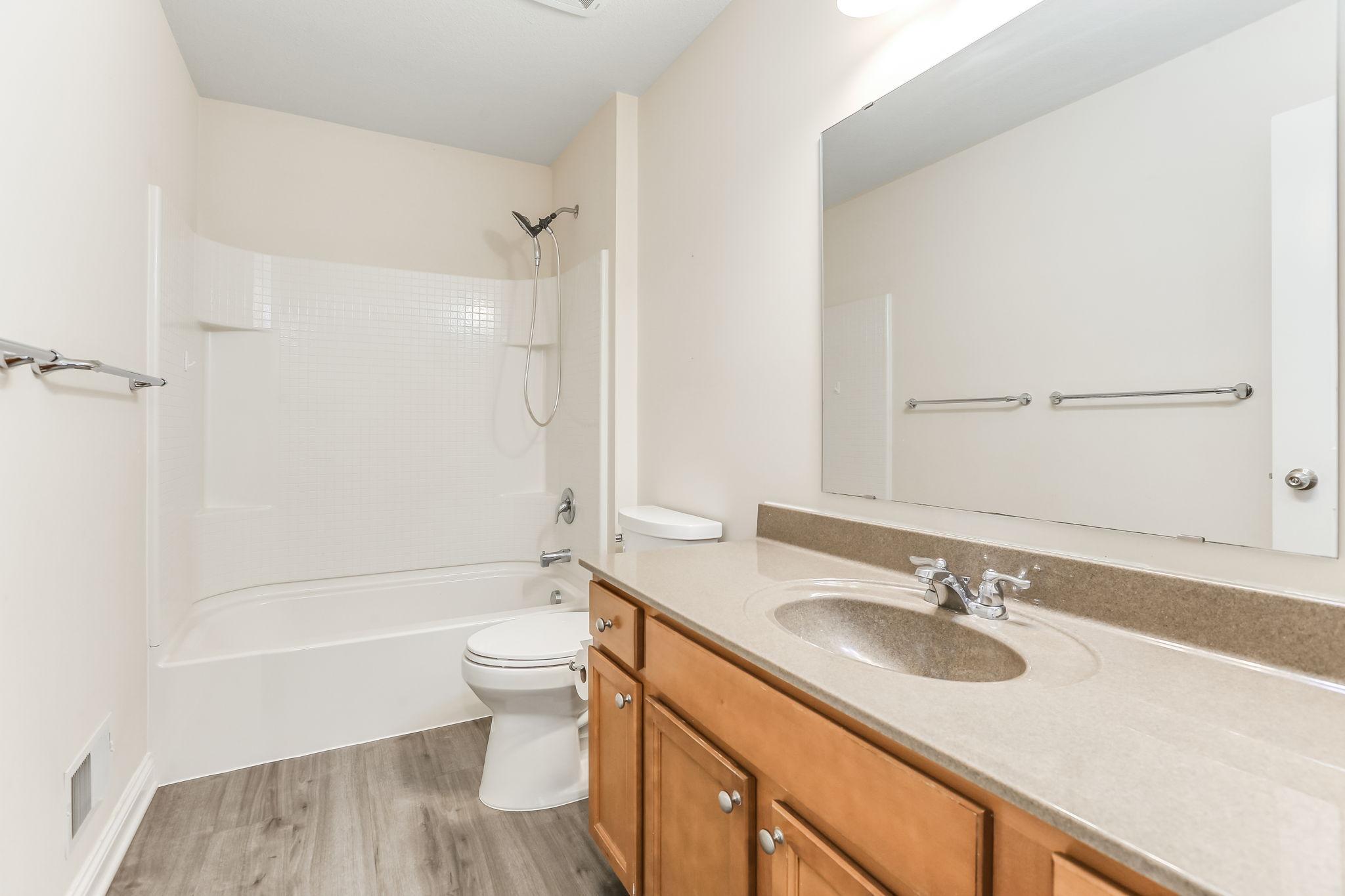 17-web-or-mls-5019-Merrimac-Ln-N-17.jpg