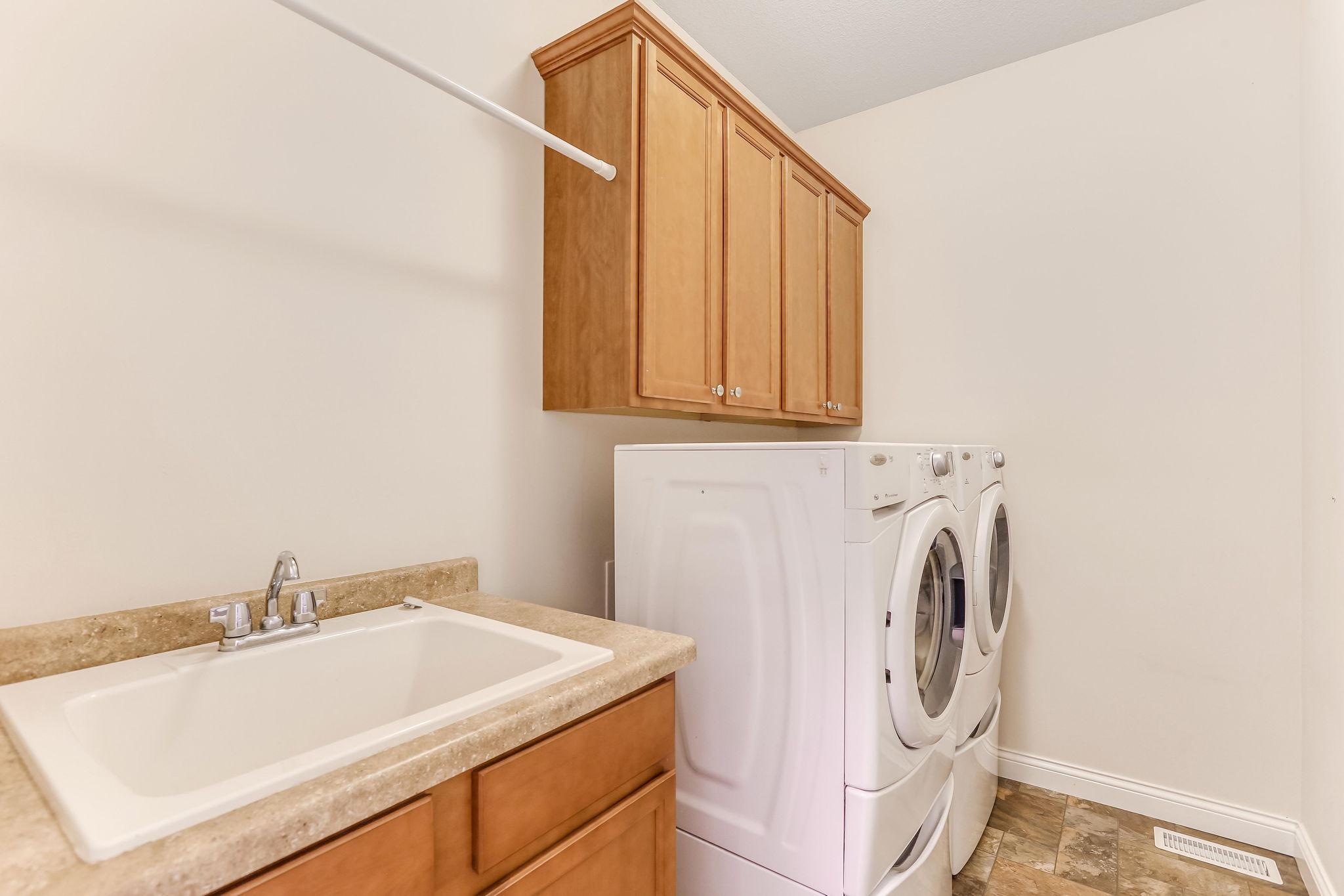 23-web-or-mls-5019-Merrimac-Ln-N-23.jpg