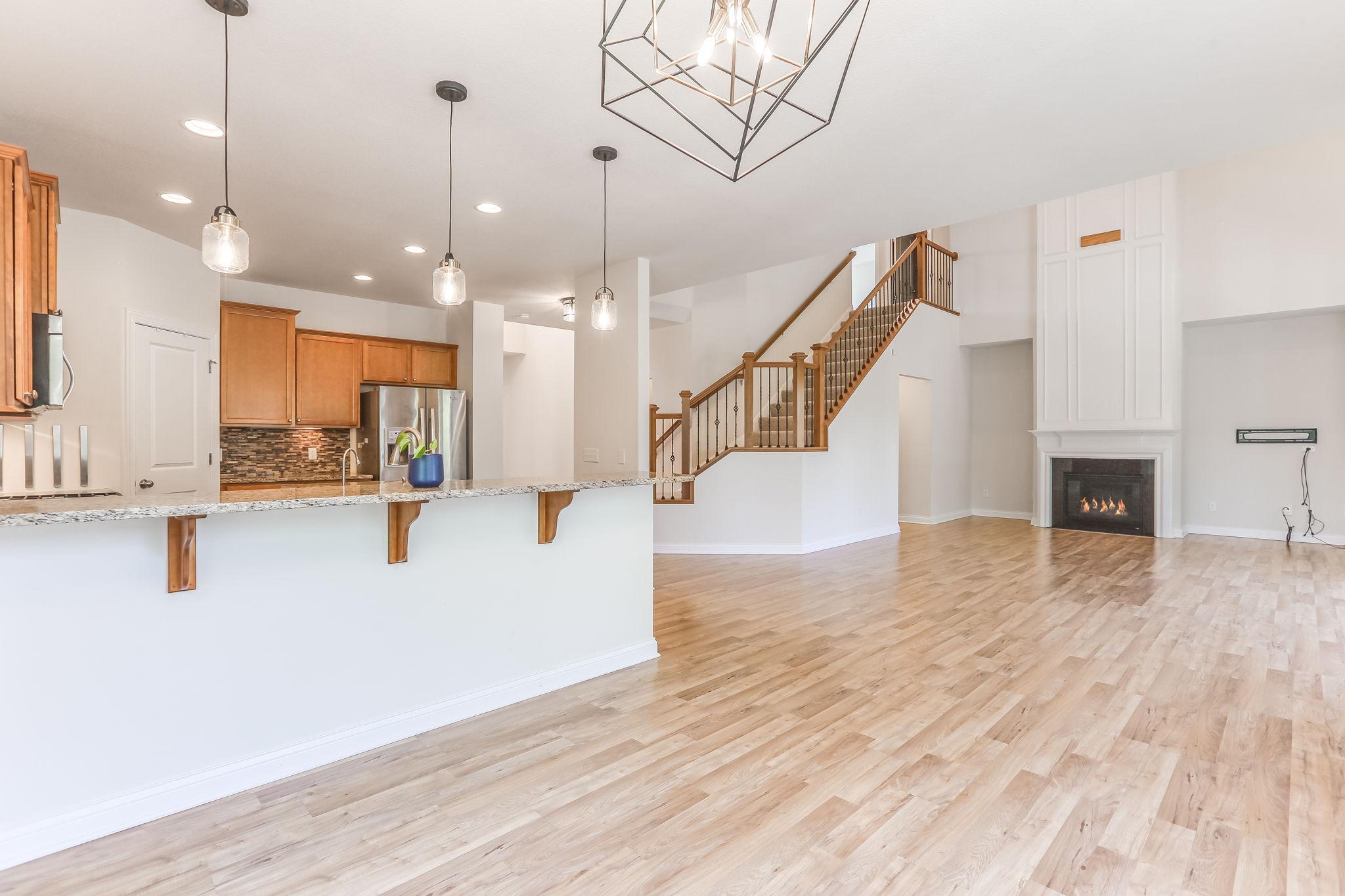 9-web-or-mls-5019-Merrimac-Ln-N-09.jpg