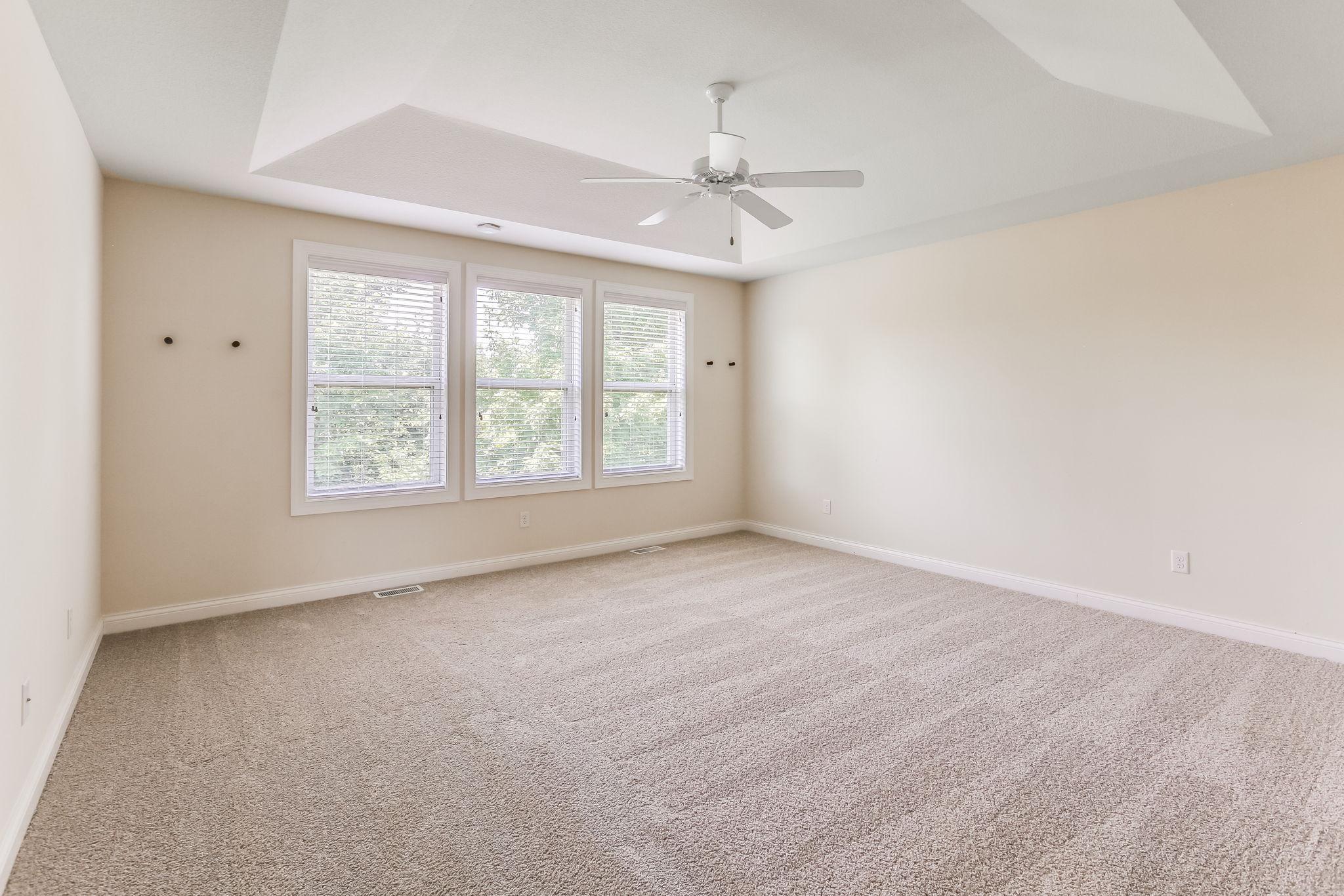 13-web-or-mls-5019-Merrimac-Ln-N-13.jpg