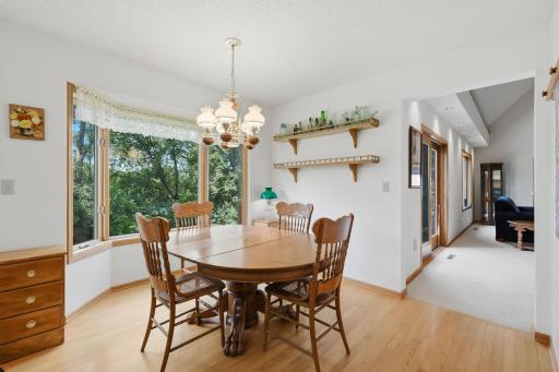 1835 63rd Street E, Inver Grove Heights, MN 55077