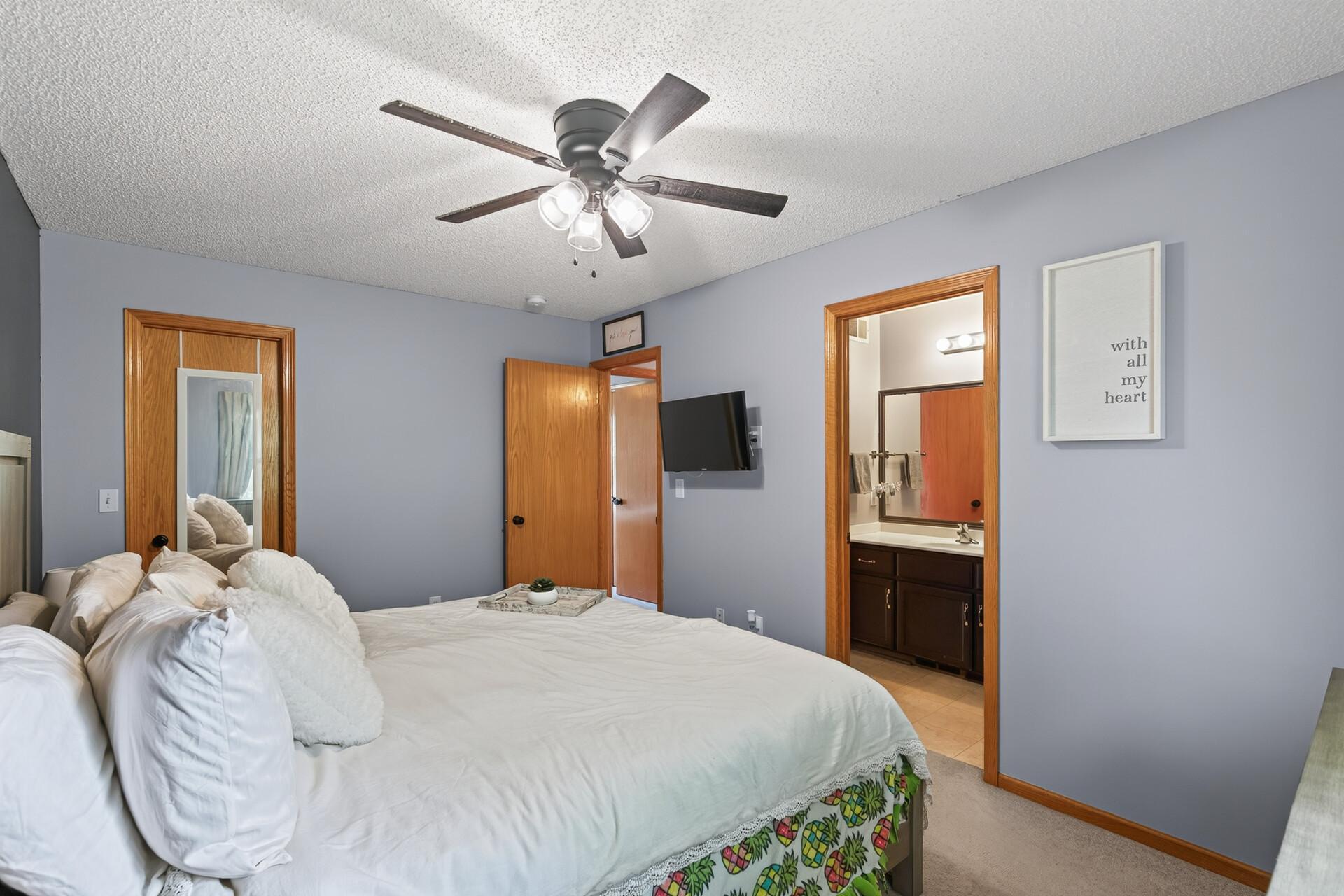 1st bedroom