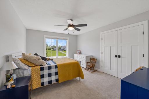 Upper level - bedroom 2