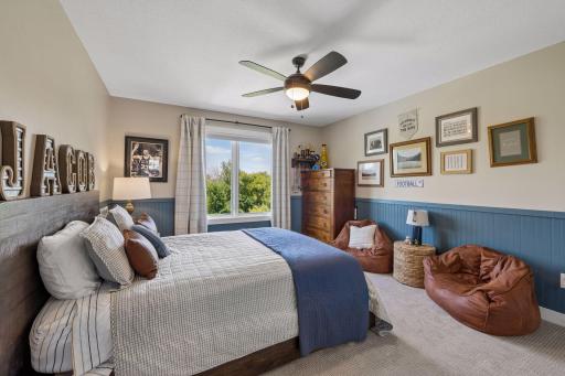 Upper level - bedroom 3