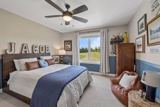 Upper level - bedroom 3