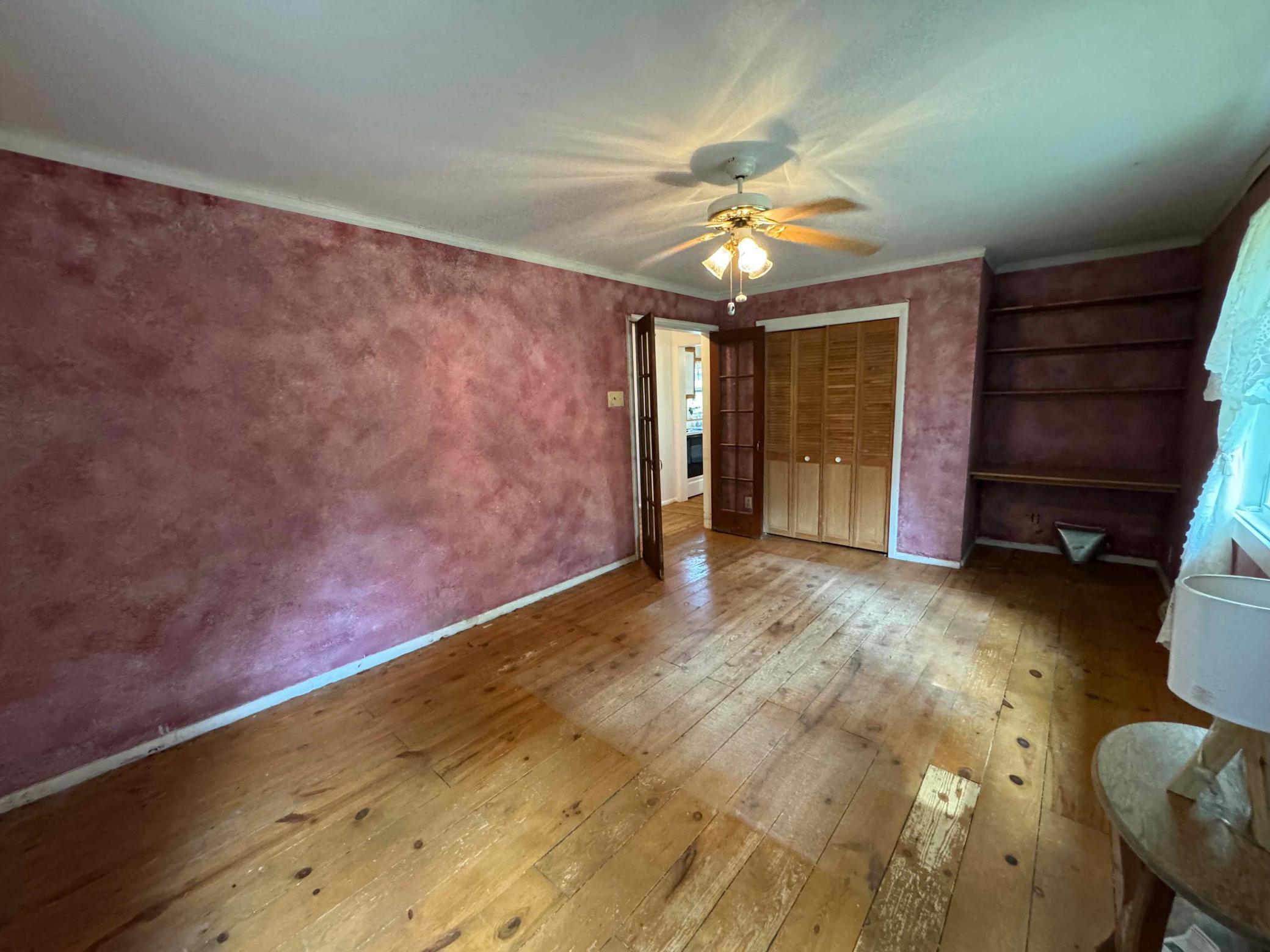 Bedroom #1