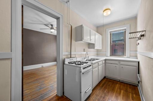 87-web-or-mls-2882 Humboldt Ave S-334.jpg