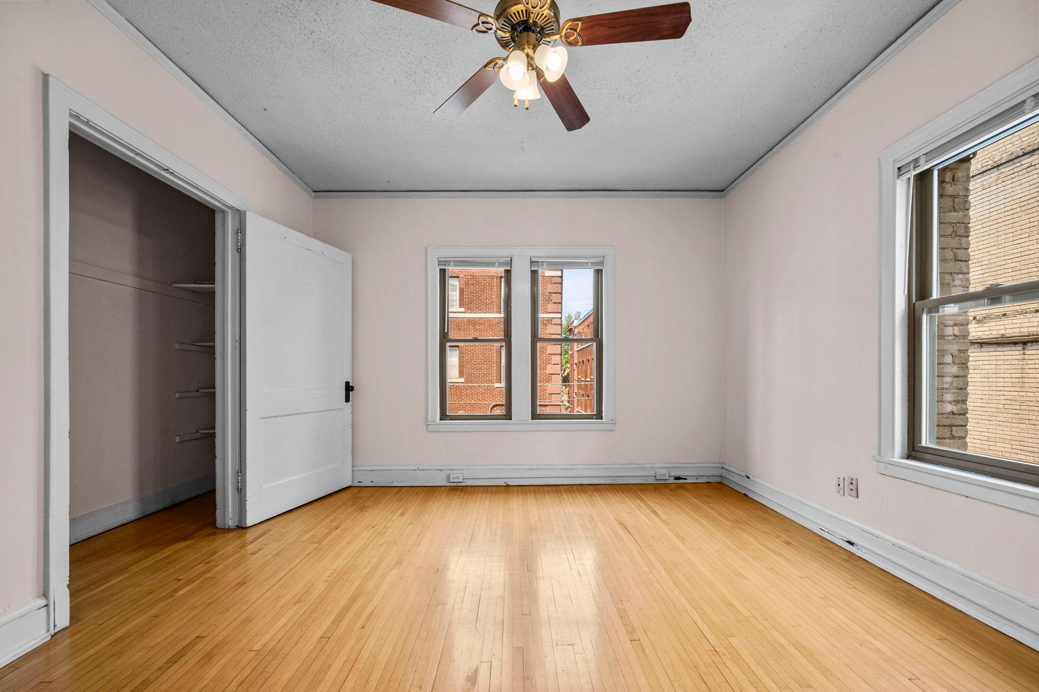 57-web-or-mls-2882 Humboldt Ave S-159.jpg
