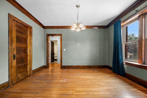 82-web-or-mls-2882 Humboldt Ave S-309.jpg