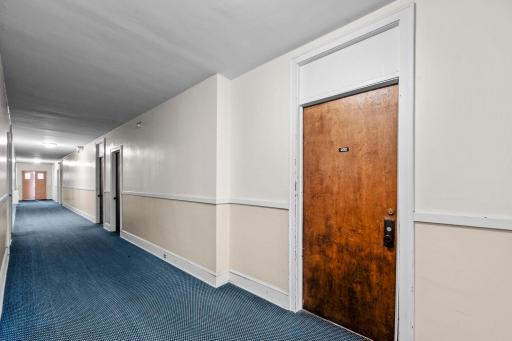 76-web-or-mls-2882 Humboldt Ave S-251.jpg