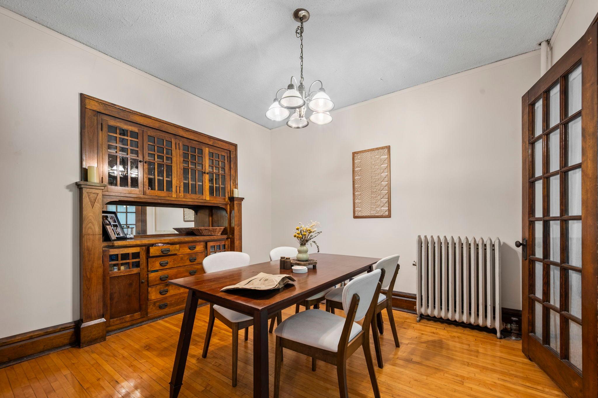 46-web-or-mls-2882 Humboldt Ave S-104.jpg