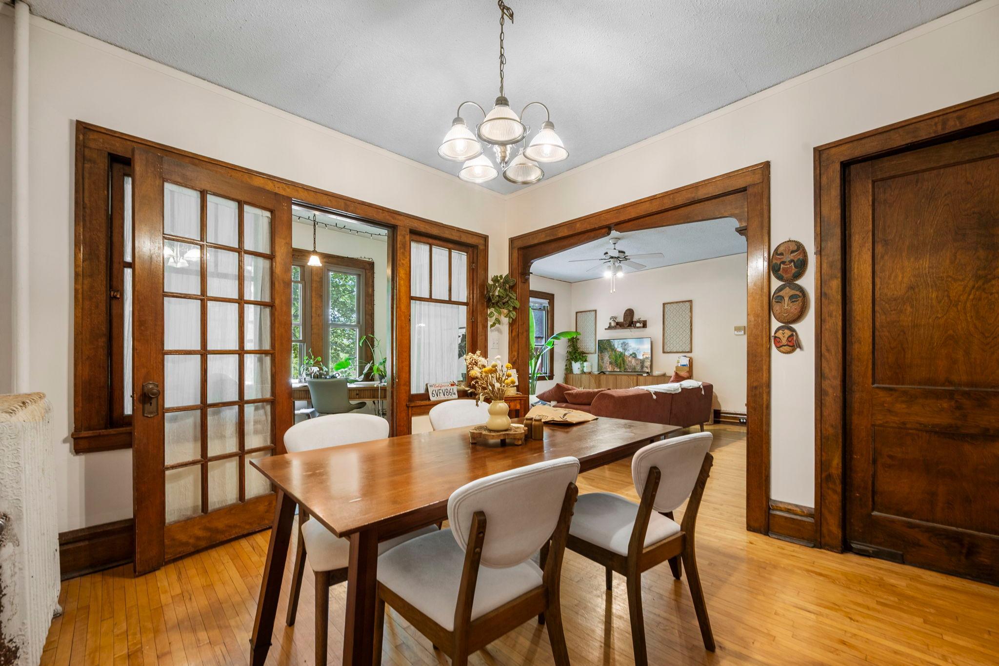 47-web-or-mls-2882 Humboldt Ave S-109.jpg