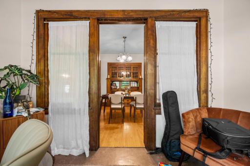 49-web-or-mls-2882 Humboldt Ave S-119.jpg