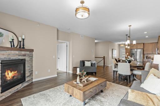 4131 Blakewood Drive, Shakopee, MN 55379