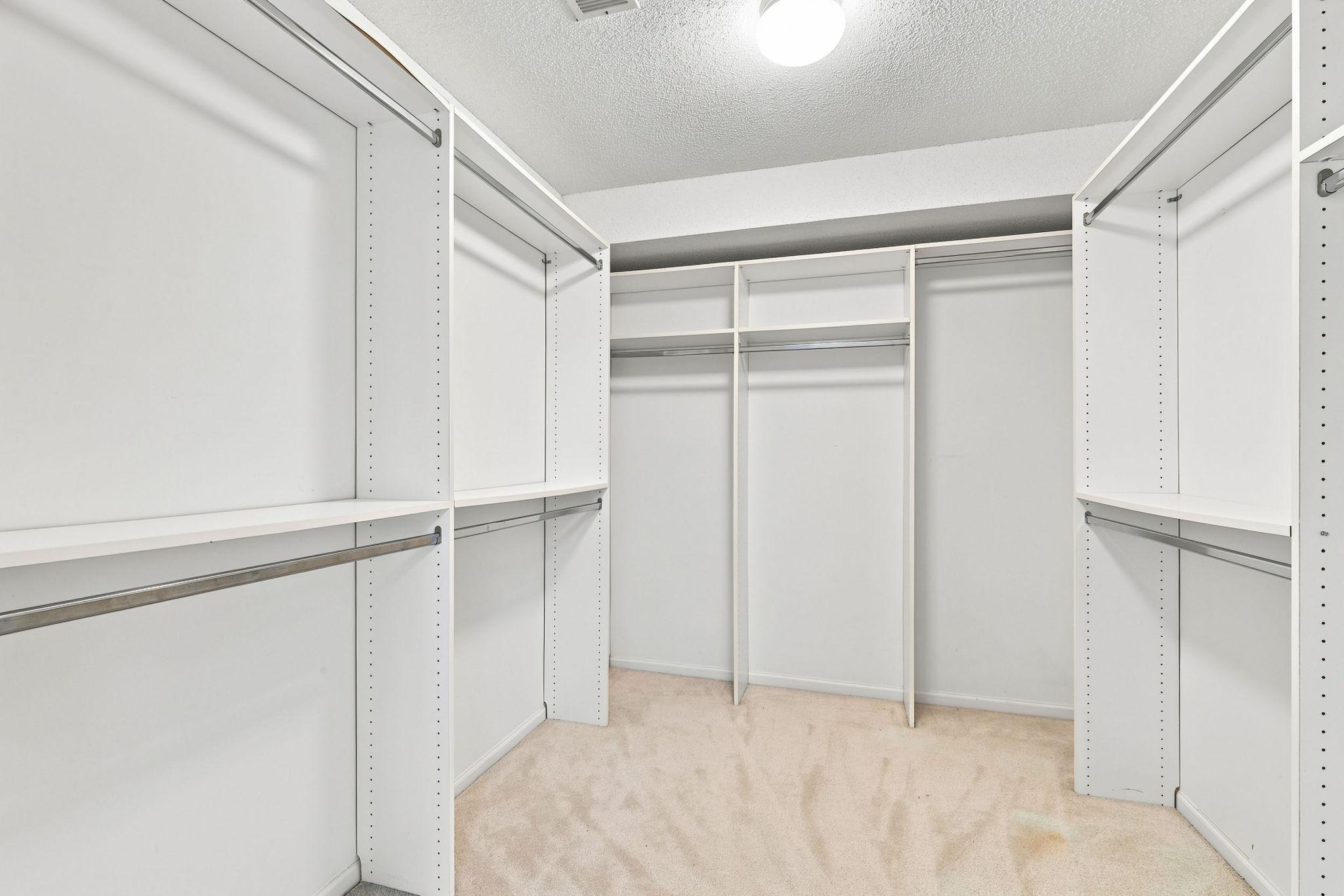 Walk in Closet