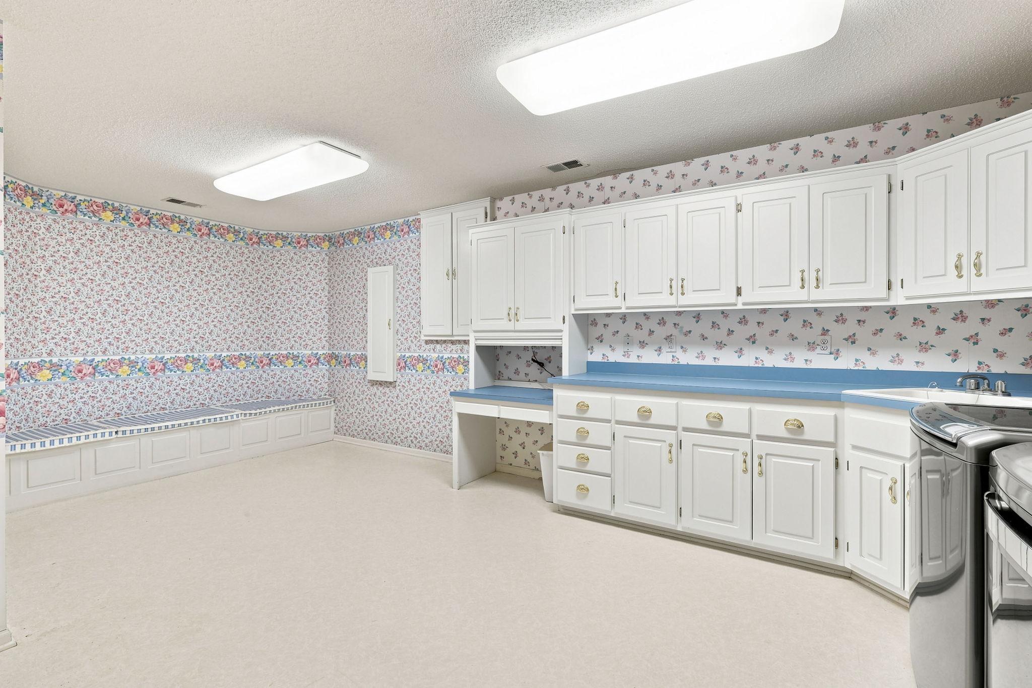Laundry Room 2