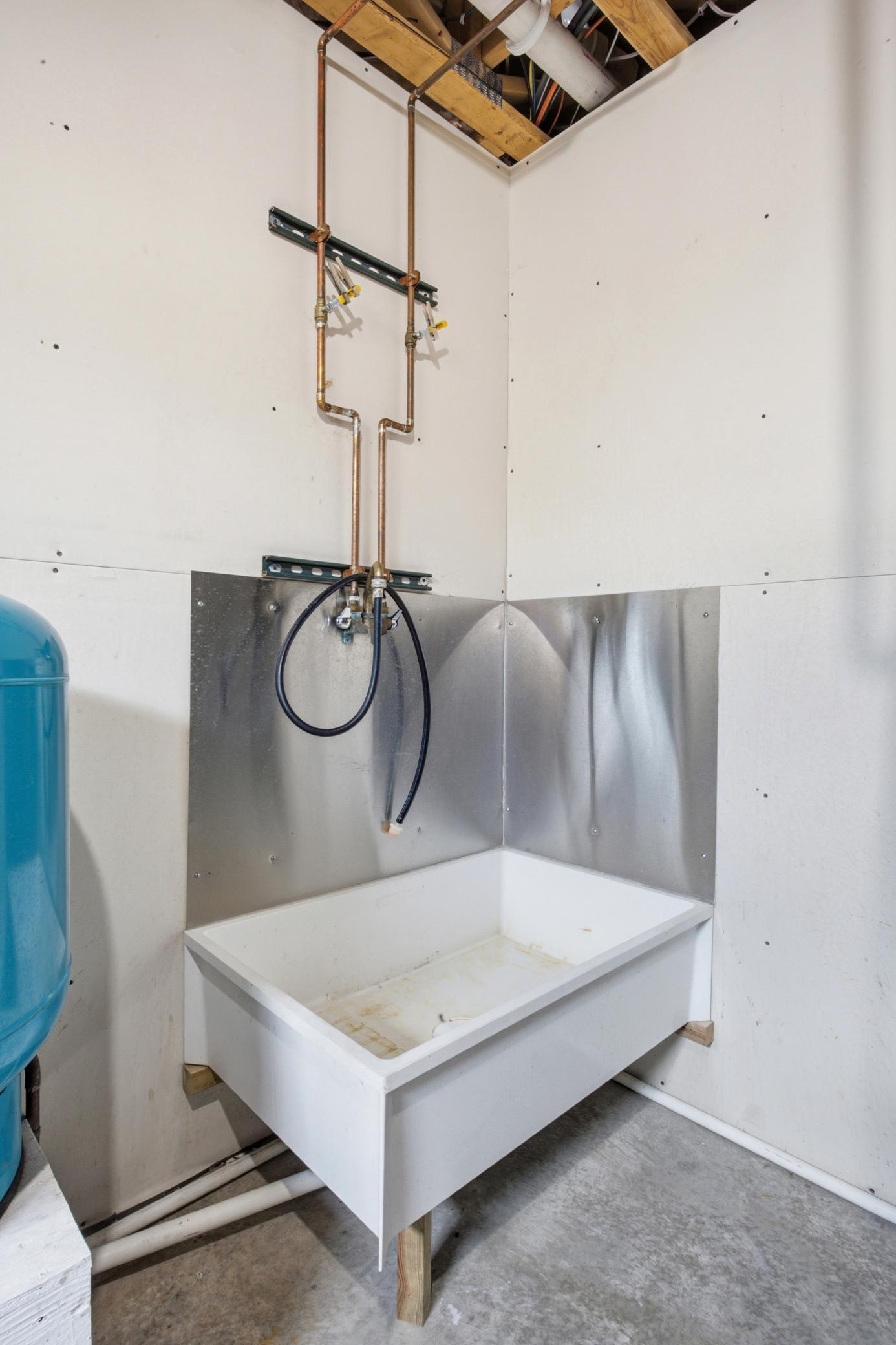 Wash Station