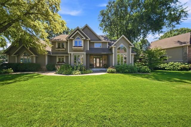 Located in the sought-after Kings Wood neighborhood