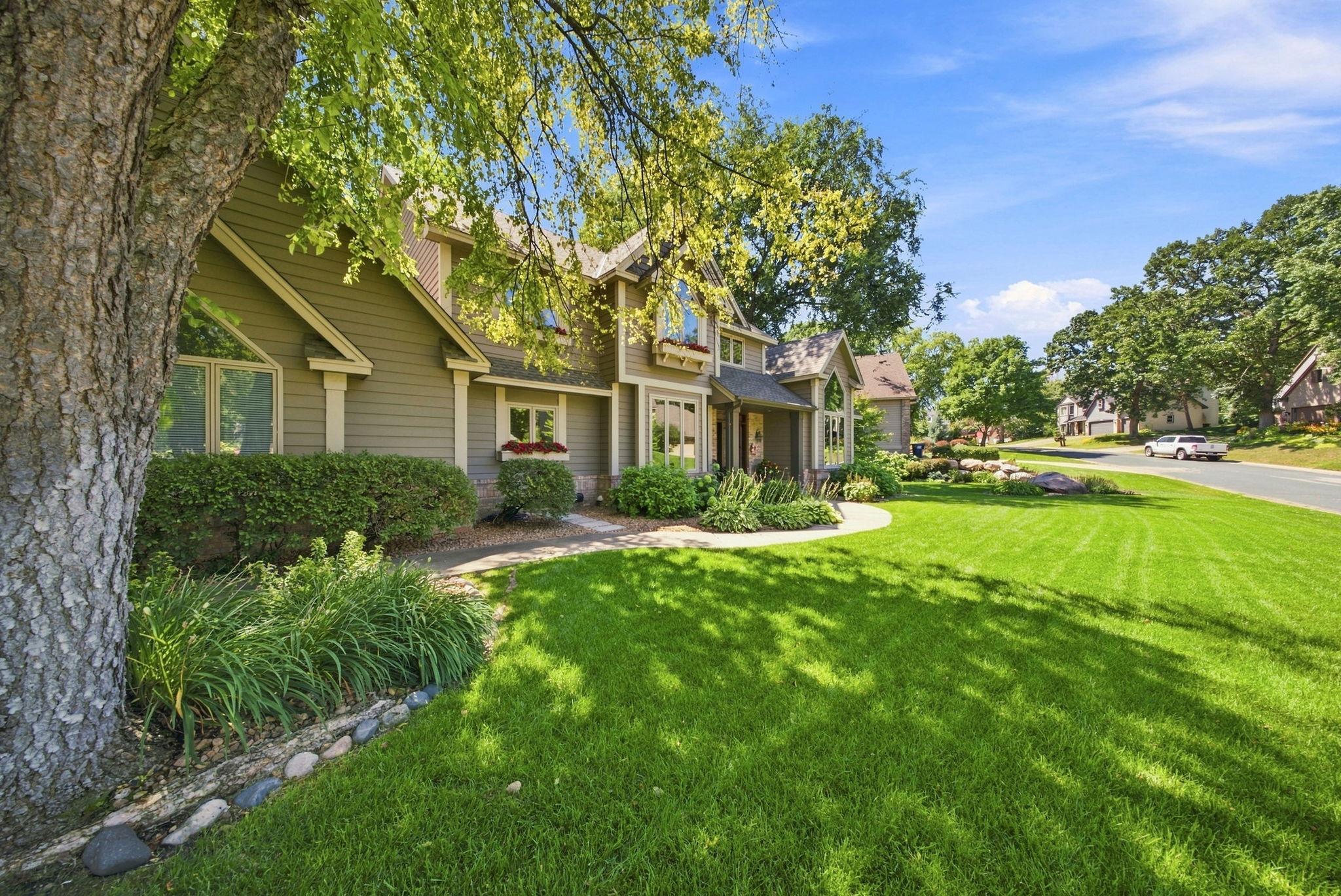 Meticulously maintained landscaping