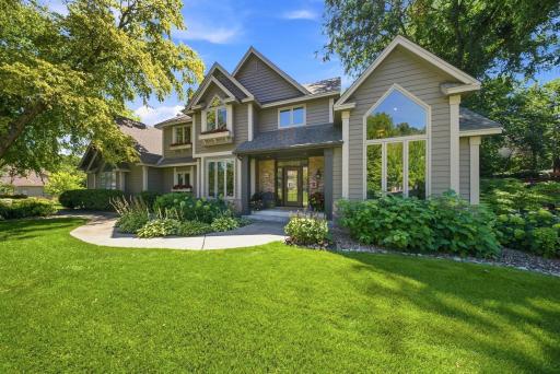 Photo for 1444 Kings Wood Lane, Eagan, MN 55122 - listing #7107394 1444 Kings Wood Lane, Eagan, MN 55122