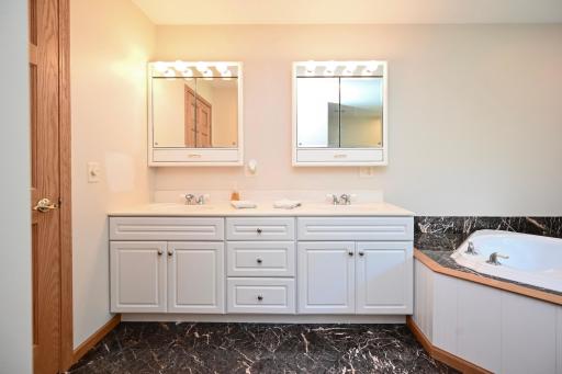 26238 County Road 17, Winona, MN 55987