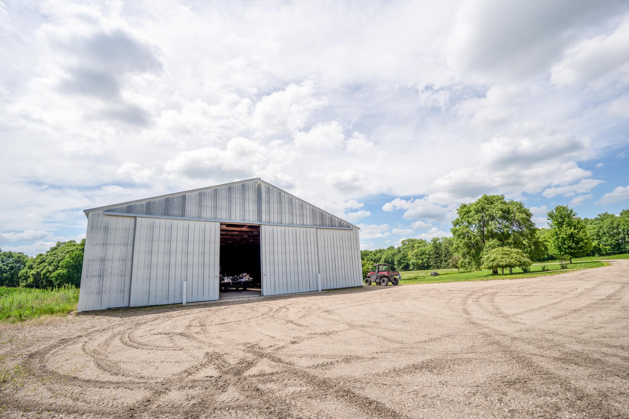yellowfarm-01.jpg