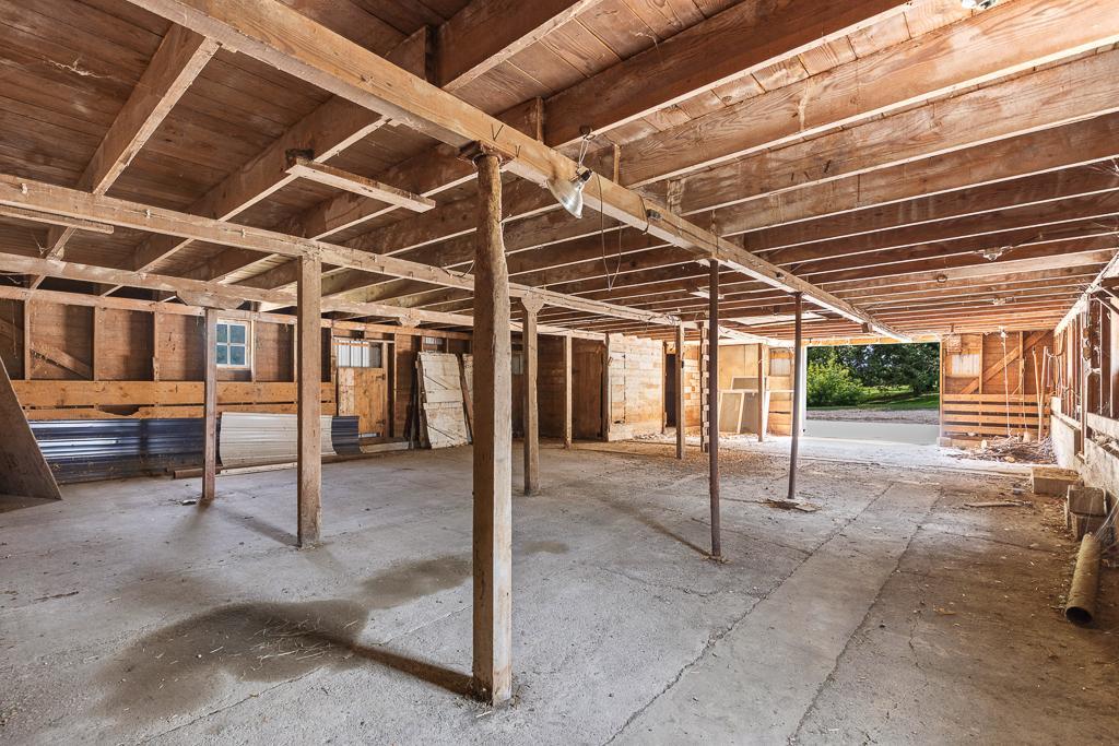 Loft above is also clean and accessible