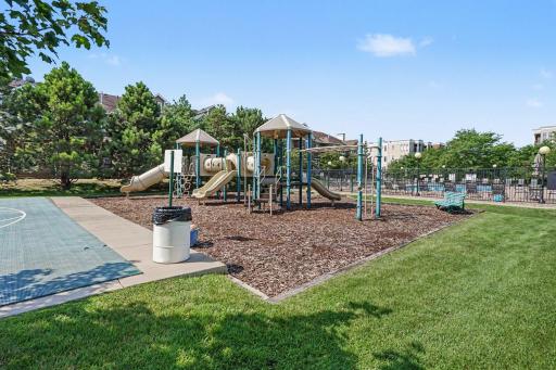 14588 Florissant Path, 5090, Apple Valley, MN 55124