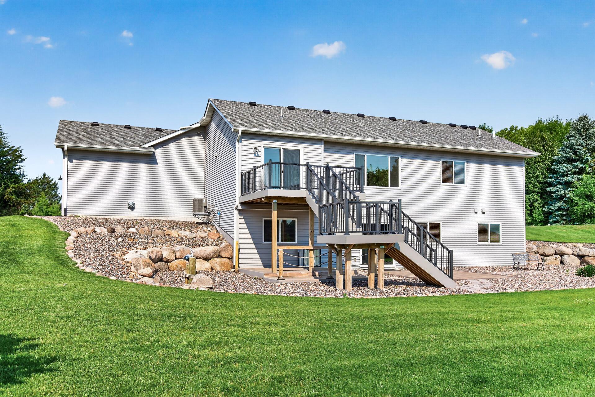 72_38321_Baugh7 (1)_mls.jpg