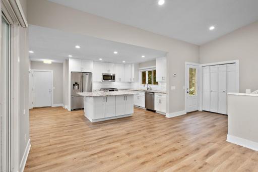 17110 28th Place N, Plymouth, MN 55447