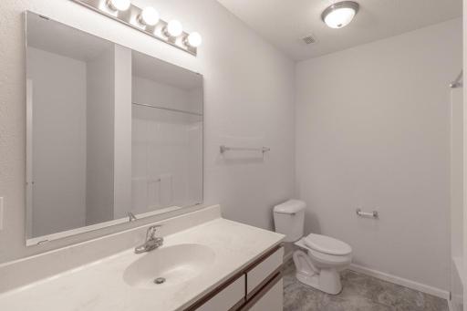 108 Gull Path, Mankato, MN 56001