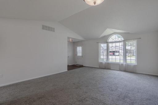 108 Gull Path, Mankato, MN 56001