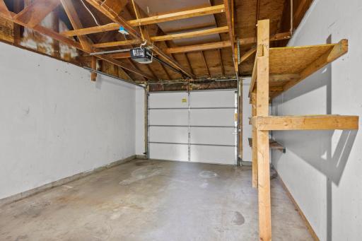 54-web-or-mls-2910 114th Ave NW-184.jpg