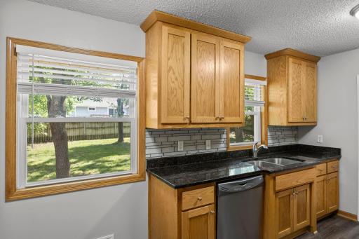 35-web-or-mls-2910 114th Ave NW-159.jpg