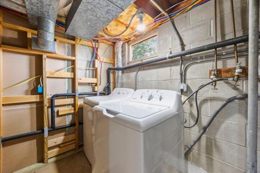 57-web-or-mls-2910 114th Ave NW-269.jpg