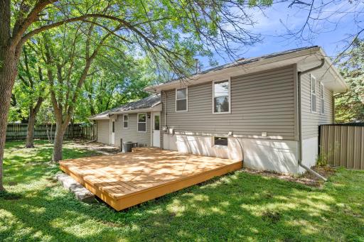 61-web-or-mls-2910 114th Ave NW-49.jpg