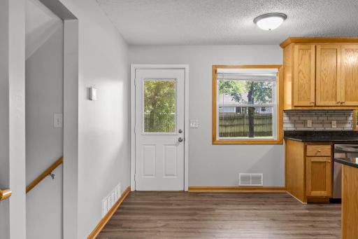 31-web-or-mls-2910 114th Ave NW-139.jpg