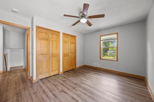 43-web-or-mls-2910 114th Ave NW-214.jpg
