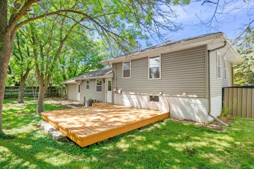 61-web-or-mls-2910 114th Ave NW-49.jpg