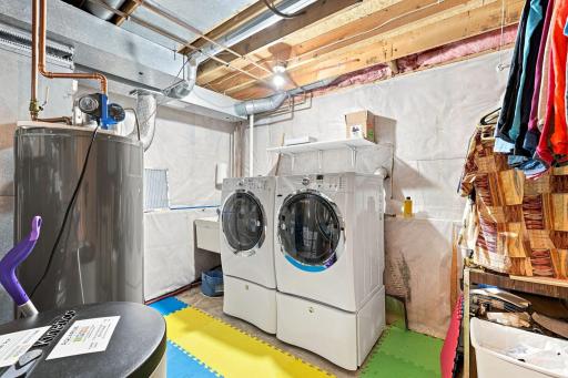 Washer and Dryer stay with the home!