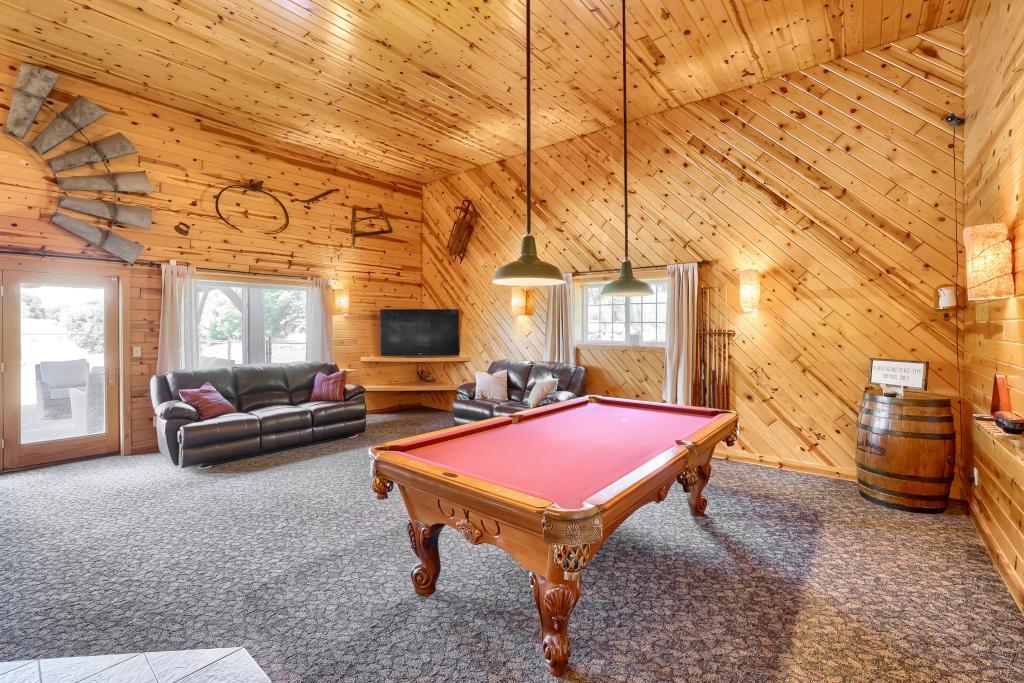 9815 Pioneer Trail - Step into the Reck Room!
